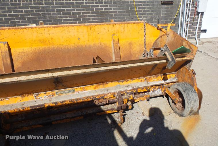 image for item DD9255 LeeBoy paver