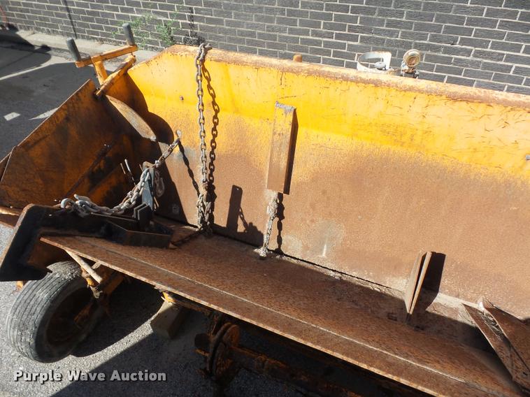 image for item DD9255 LeeBoy paver