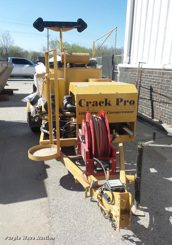 image for item DD9258 2012 Crack Pro CP-200 pot hole patcher