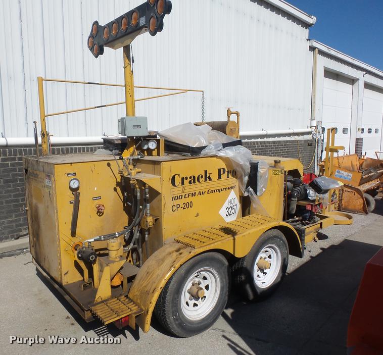 image for item DD9258 2012 Crack Pro CP-200 pot hole patcher