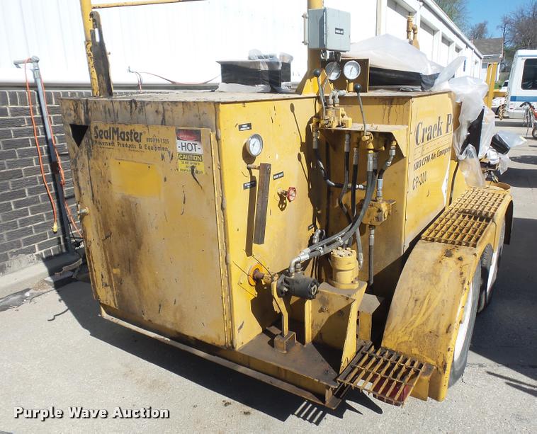 image for item DD9258 2012 Crack Pro CP-200 pot hole patcher