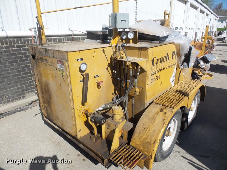 image for item DD9258 2012 Crack Pro CP-200 pot hole patcher