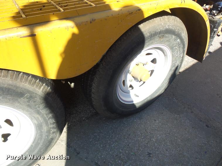 image for item DD9258 2012 Crack Pro CP-200 pot hole patcher