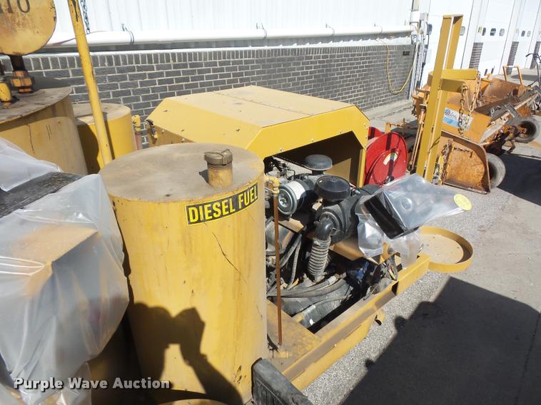 image for item DD9258 2012 Crack Pro CP-200 pot hole patcher