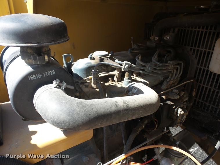 image for item DD9258 2012 Crack Pro CP-200 pot hole patcher