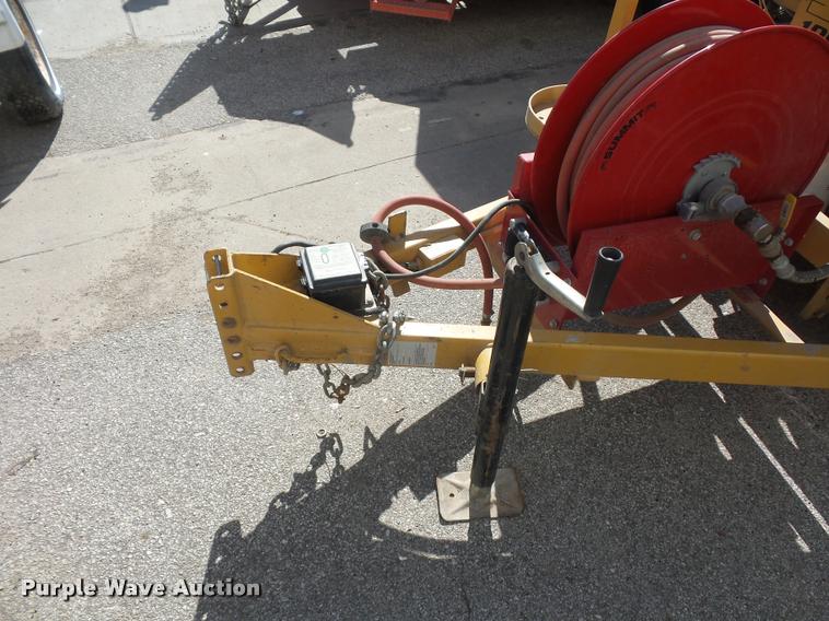 image for item DD9258 2012 Crack Pro CP-200 pot hole patcher