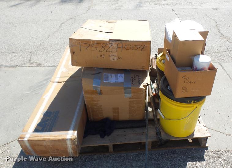 image for item DD9258 2012 Crack Pro CP-200 pot hole patcher