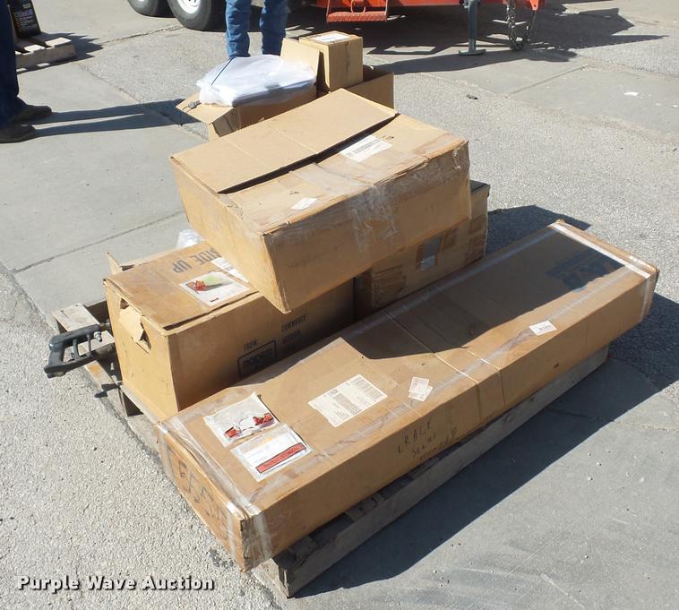 image for item DD9258 2012 Crack Pro CP-200 pot hole patcher