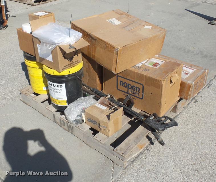 image for item DD9258 2012 Crack Pro CP-200 pot hole patcher