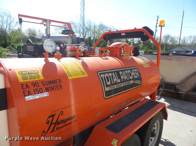 image for item DD9259 2010 Total Patcher T7500 pothole patcher