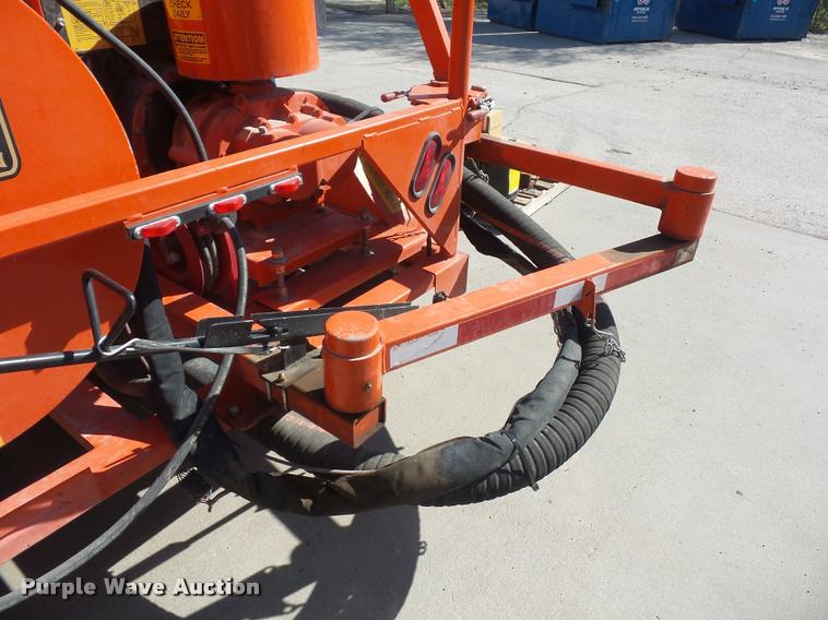 image for item DD9259 2010 Total Patcher T7500 pothole patcher