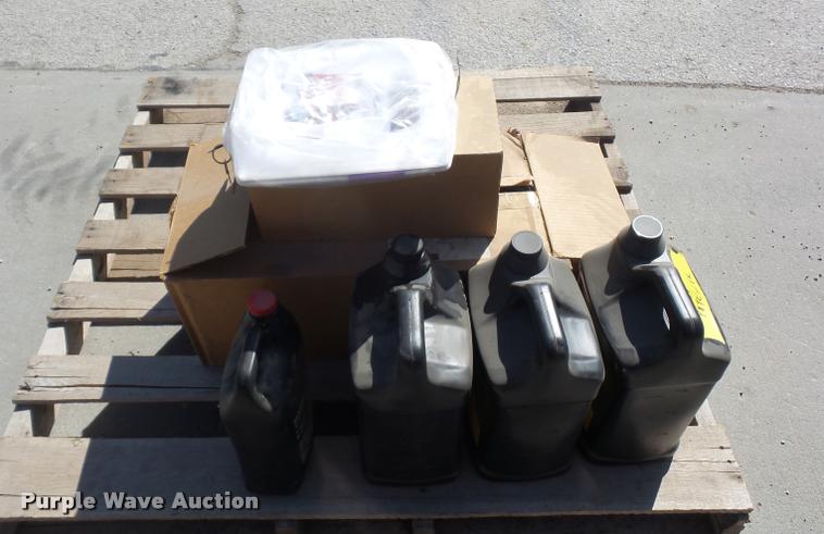 image for item DD9259 2010 Total Patcher T7500 pothole patcher