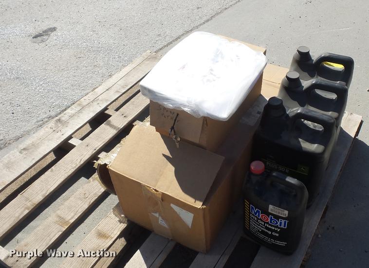 image for item DD9259 2010 Total Patcher T7500 pothole patcher