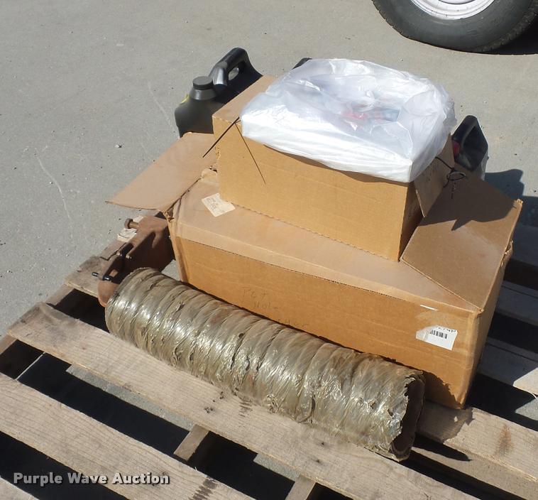 image for item DD9259 2010 Total Patcher T7500 pothole patcher