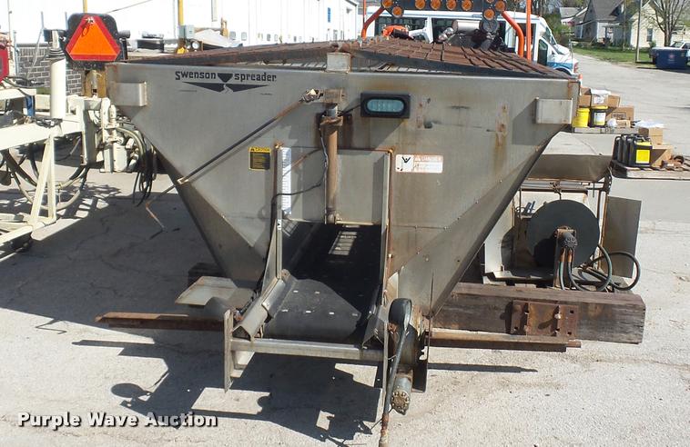 image for item DD9260 Swanson spreader