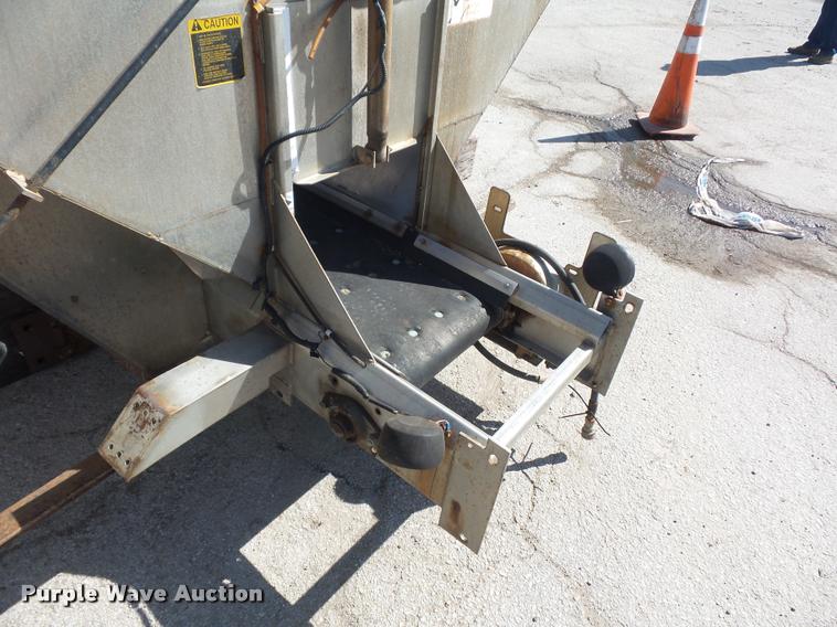 image for item DD9260 Swanson spreader