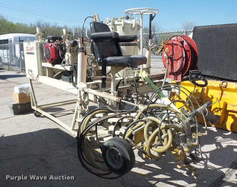 image for item DD9261 EZ-Liner D120 paint striper