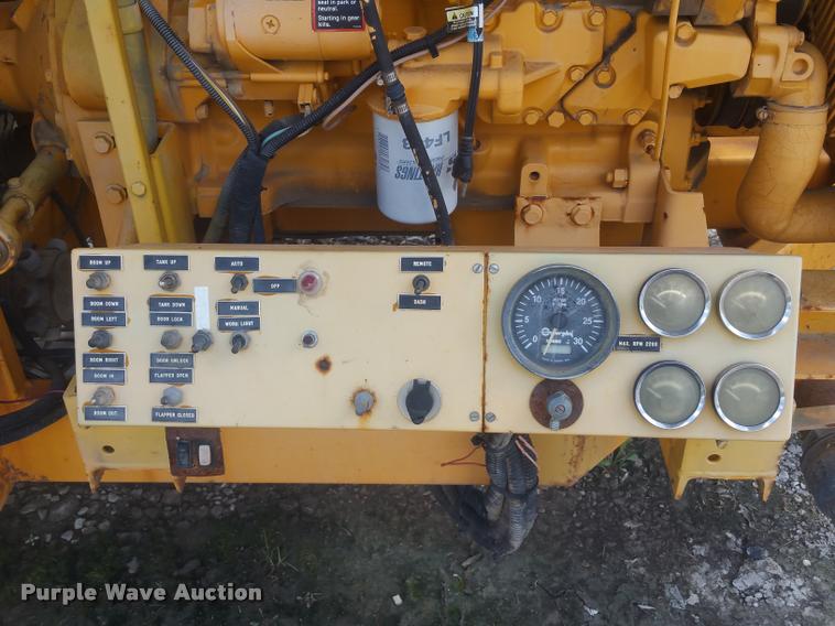 image for item DD9333 2000 Seca vacuum trailer