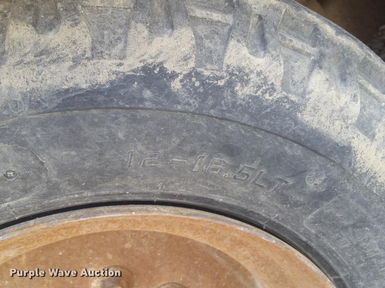 image for item DD9333 2000 Seca vacuum trailer