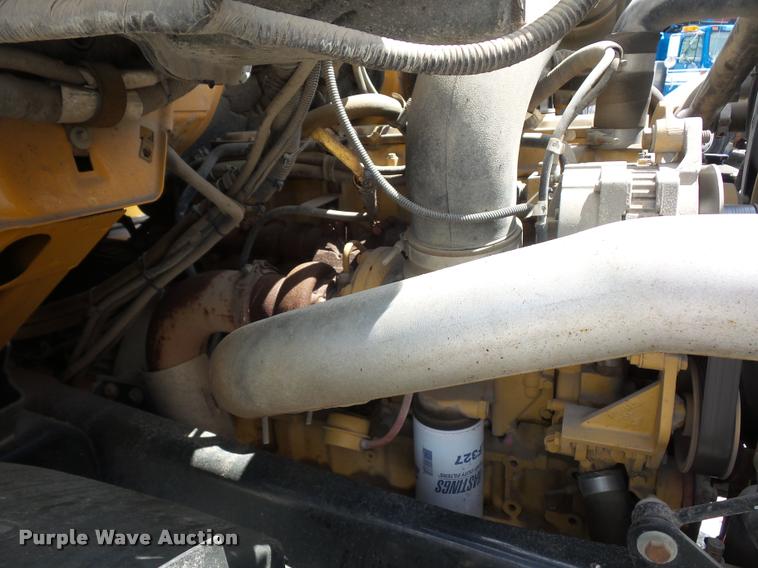 image for item DD9334 2001 Sterling M7500 Acterra jetter truck