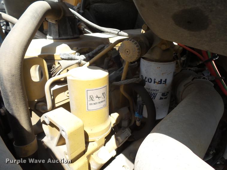 image for item DD9334 2001 Sterling M7500 Acterra jetter truck