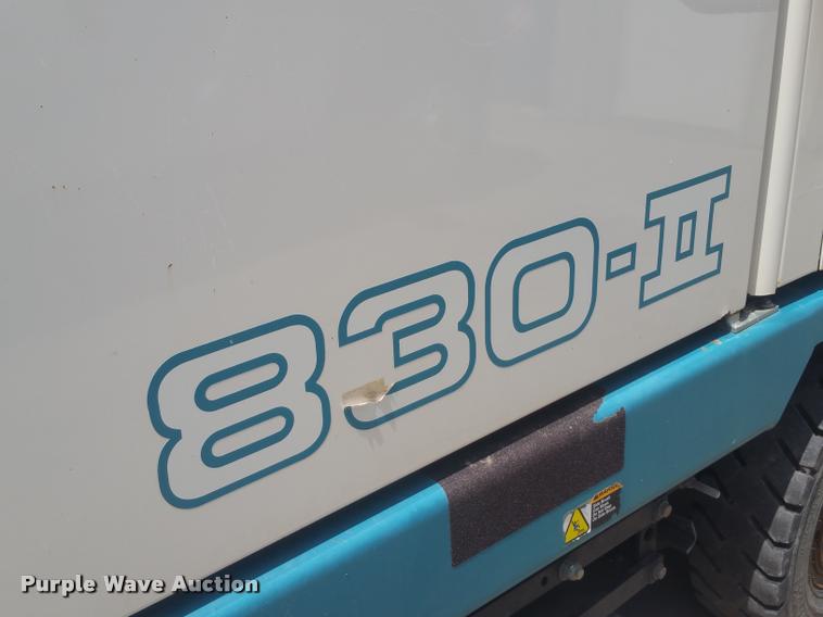 image for item DD9335 2002 Tennant 830 Series II sweeper