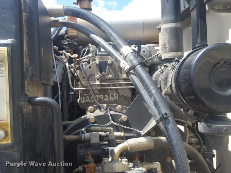 image for item DD9335 2002 Tennant 830 Series II sweeper