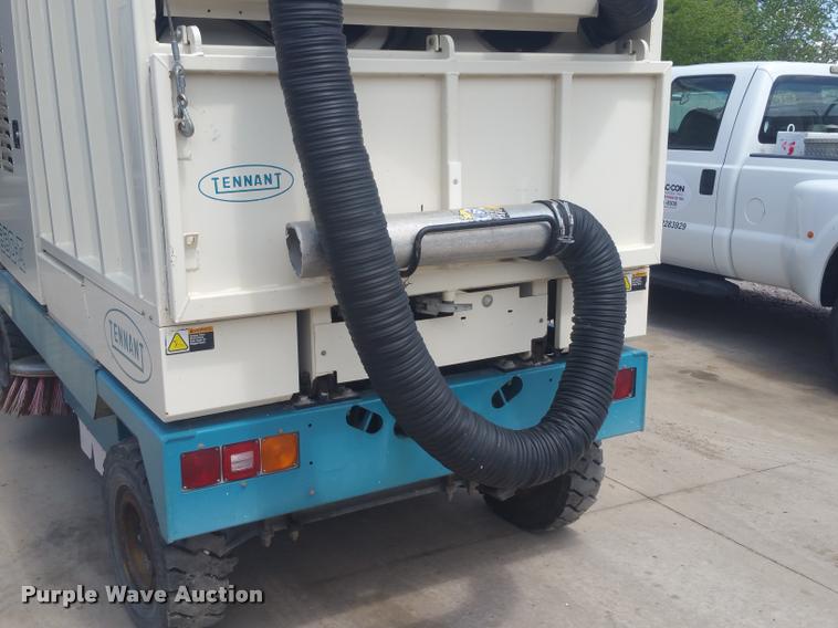 image for item DD9335 2002 Tennant 830 Series II sweeper