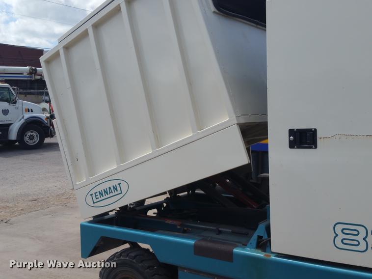 image for item DD9335 2002 Tennant 830 Series II sweeper
