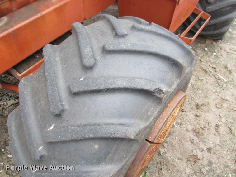 image for item J2555 Ditch Witch 5010DD trencher