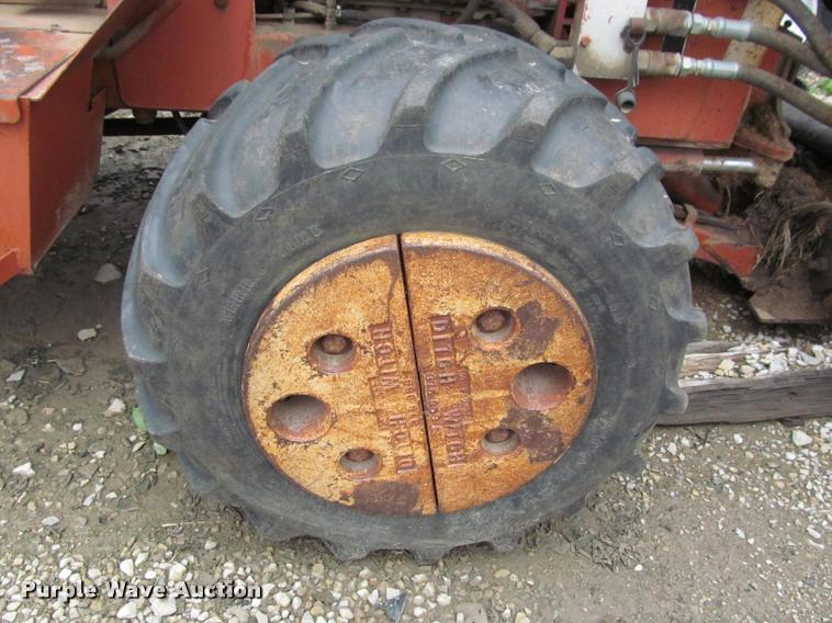 image for item J2555 Ditch Witch 5010DD trencher