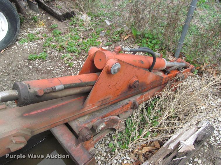 image for item J2555 Ditch Witch 5010DD trencher