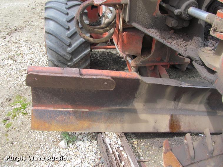 image for item J2555 Ditch Witch 5010DD trencher