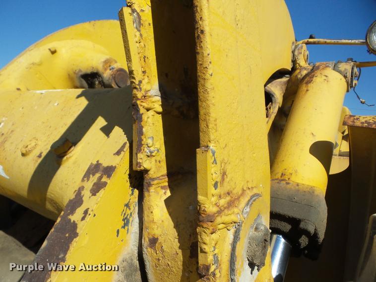 image for item J8644 Caterpillar 950 Traxcavator wheel loader
