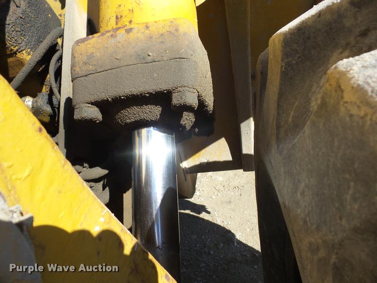 image for item J8644 Caterpillar 950 Traxcavator wheel loader