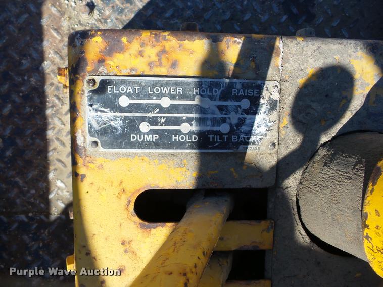 image for item J8644 Caterpillar 950 Traxcavator wheel loader