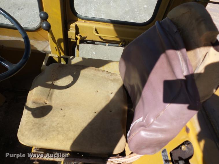 image for item J8645 1974 Fiat-Allis 645B wheel loader