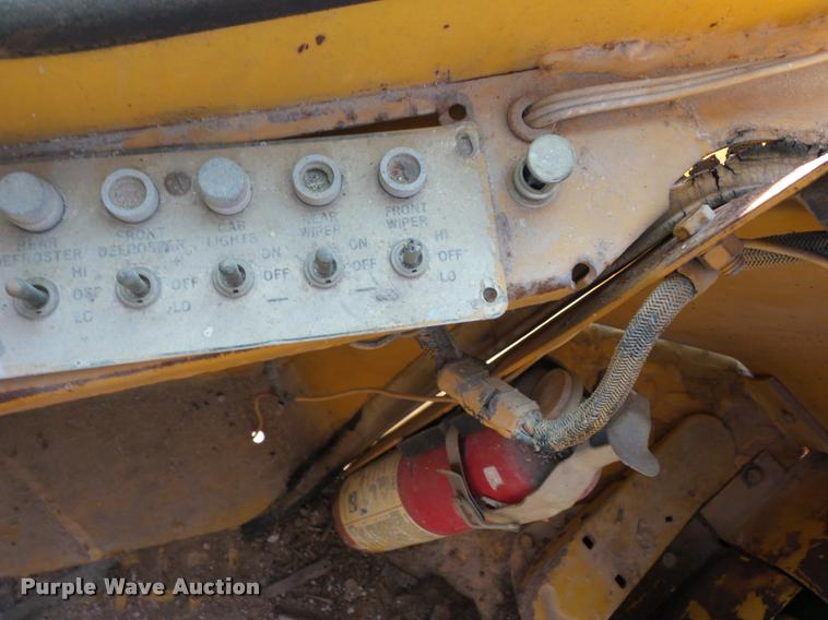 image for item J8645 1974 Fiat-Allis 645B wheel loader