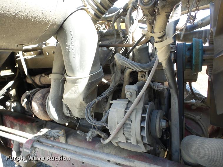 image for item J8646 1995 Ford LT9000 ready mix truck