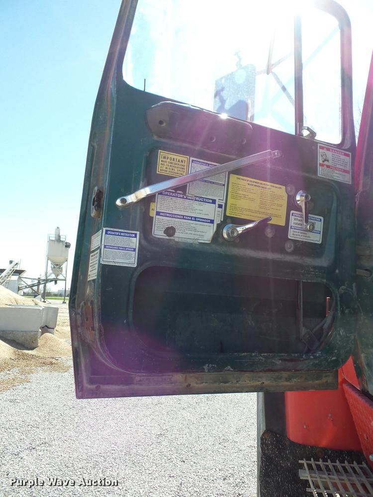 image for item J8646 1995 Ford LT9000 ready mix truck