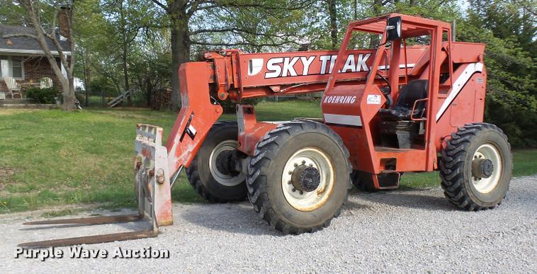 image for item K1900 1997 Sky Trak 6036 telehandler