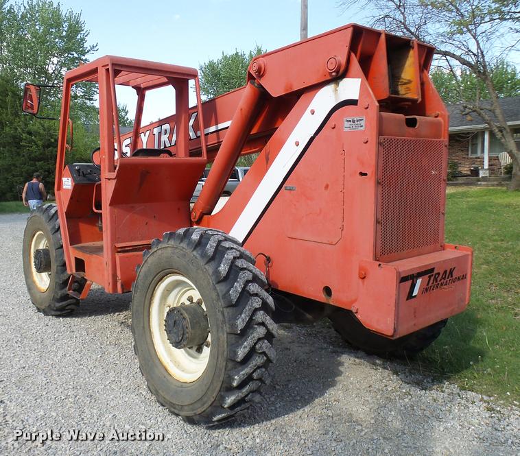 image for item K1900 1997 Sky Trak 6036 telehandler