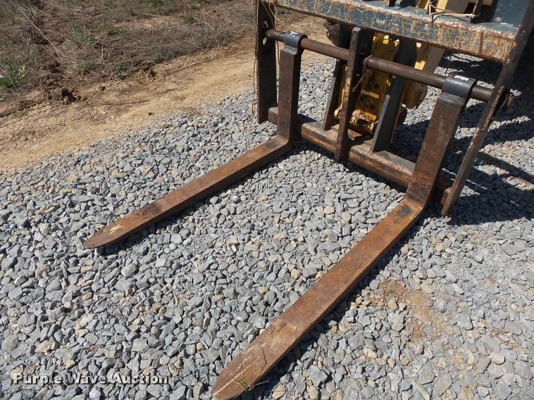 image for item K3283 Gehl RS642 telehandler