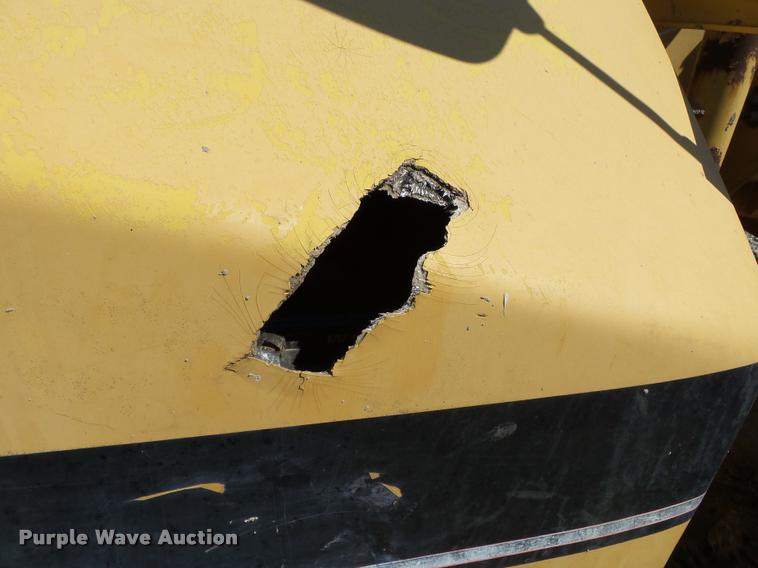 image for item K3284 Caterpillar TH83 telehandler