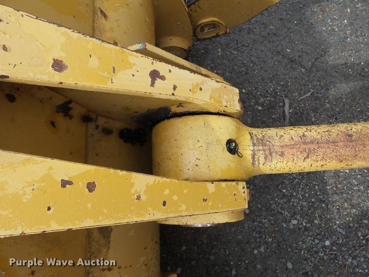 image for item K3287 1999 Caterpillar 953C track loader