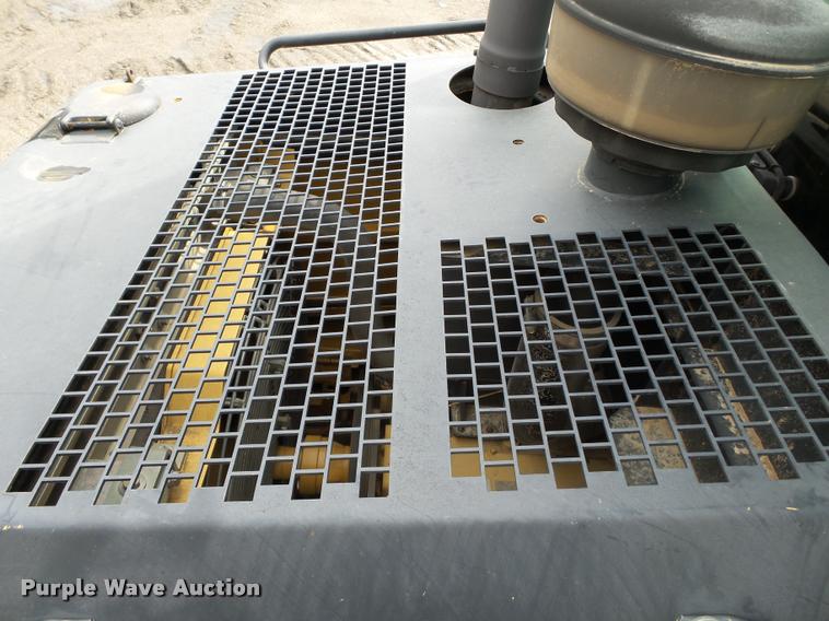 image for item K3287 1999 Caterpillar 953C track loader