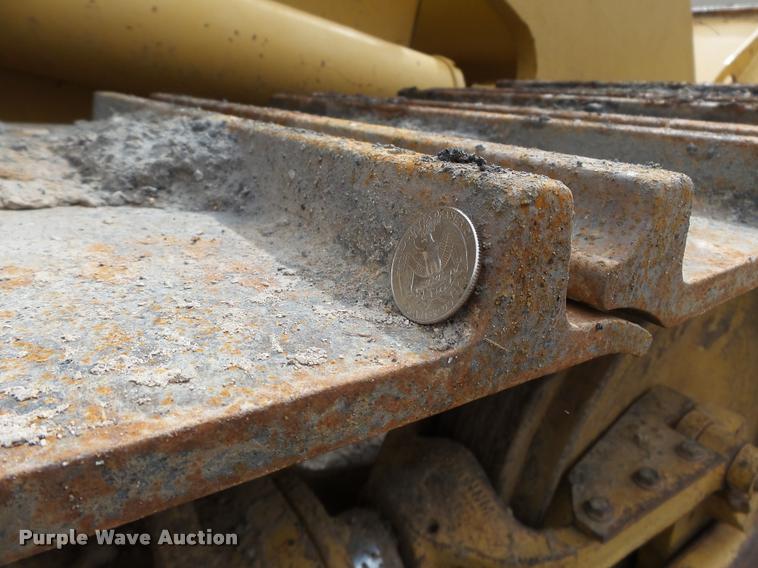 image for item K3287 1999 Caterpillar 953C track loader