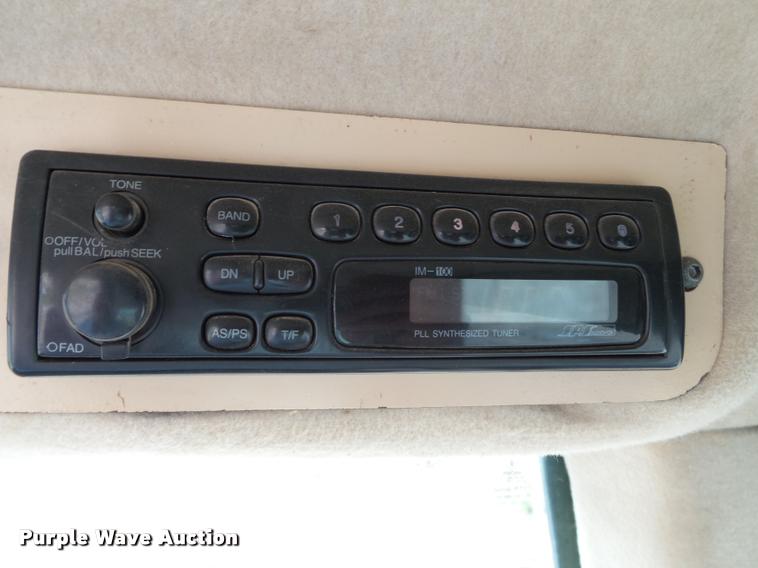 image for item K3287 1999 Caterpillar 953C track loader