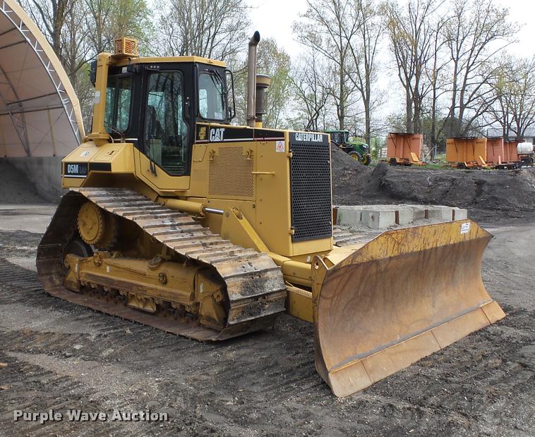 image for item K3288 2002 Caterpillar D5M LGP dozer