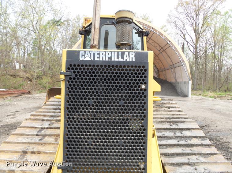 image for item K3288 2002 Caterpillar D5M LGP dozer